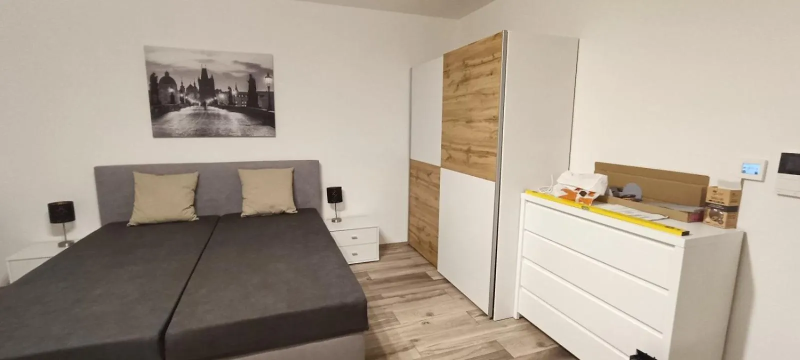 Aparthotel Praha 0*, Prague